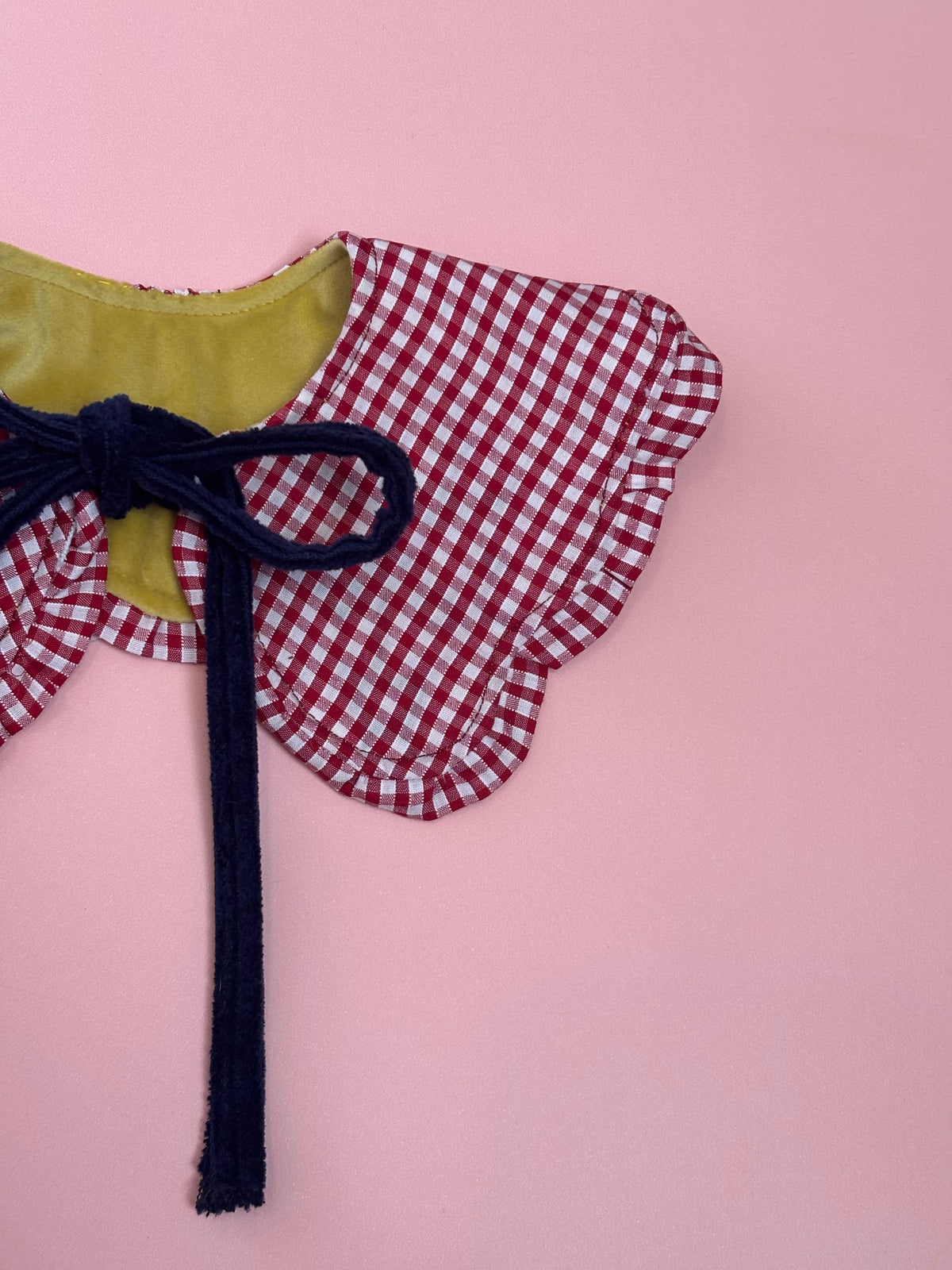 Ladybirds detachable collar * 0-18months