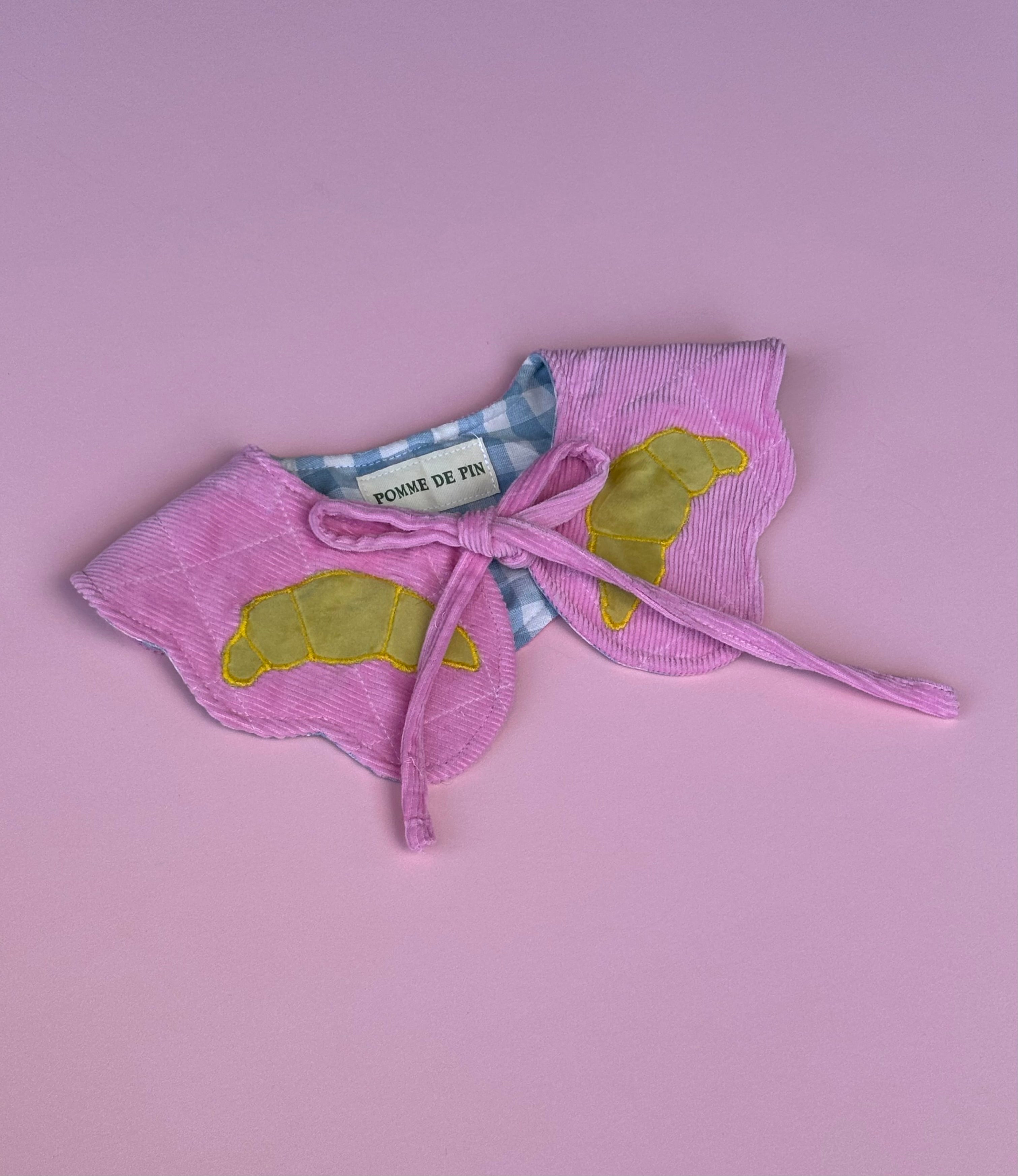 Pink croissant collars