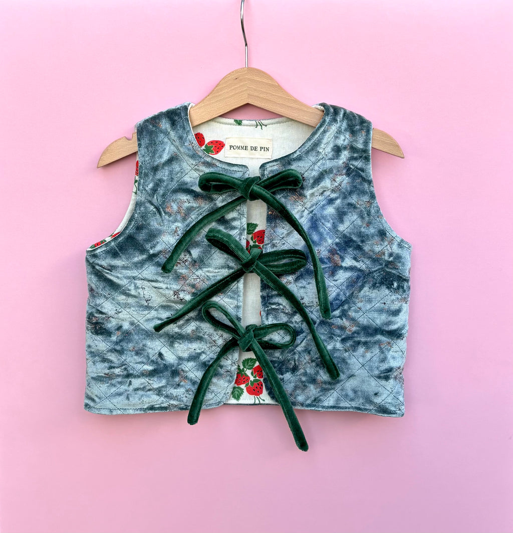 Strawberry quilted gilet