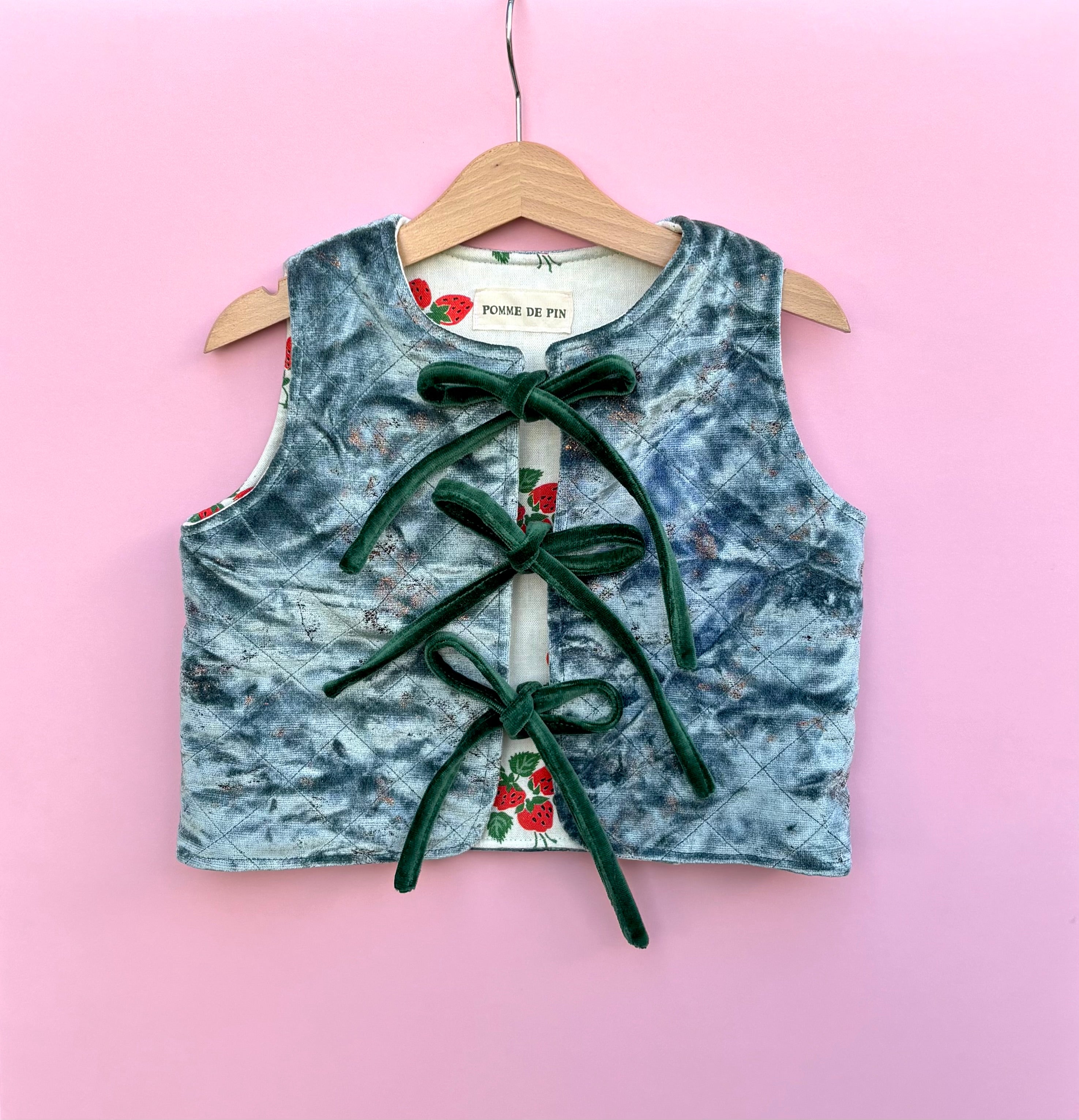 Strawberry quilted gilet