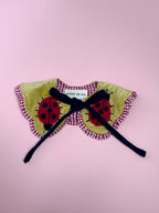 Ladybirds detachable collar * 0-18months